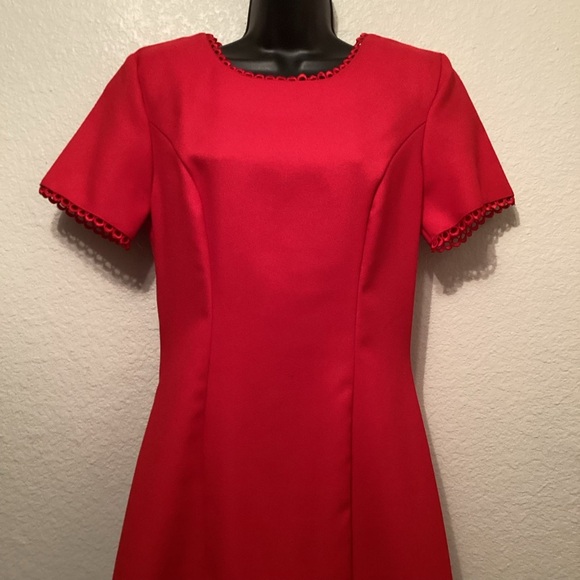 La Belle Red A-Line Mini Dress Crew Neck Short Sleeve - Picture 3 of 7